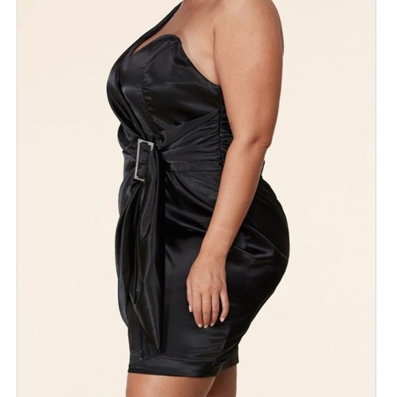 🔥🔥New plus black dress - Picture 3 of 12